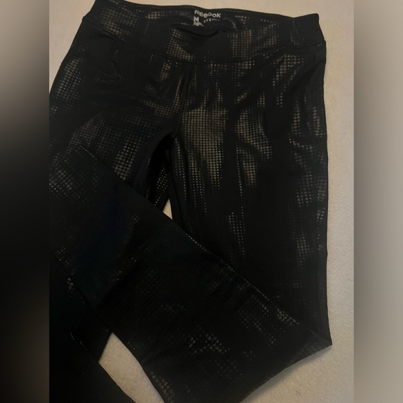 New Reebok n Under Armour Black Leggings Med - Picture 5 of 10